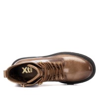 Γυναικείο αρβυλάκι της XTI μπεζ λουστρίνι