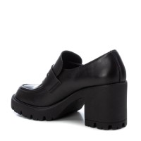 Γυναικεία Loafers XTI μαύρο με τακούνι