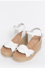 Women's sandals - platforms SPARTANAS white